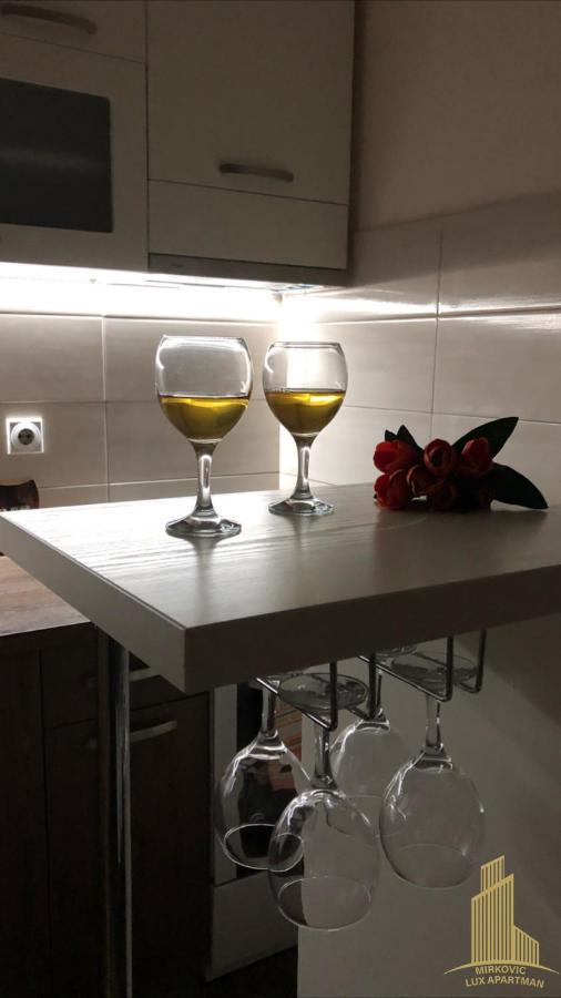 Mirkovic Lux Apartman Nis Luaran gambar