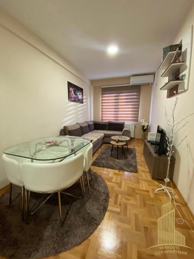 Mirkovic Lux Apartman Nis Luaran gambar